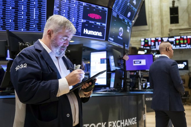 Týden tradera: Zuřivé propady akcií ustaly. Asi jen na chvíli