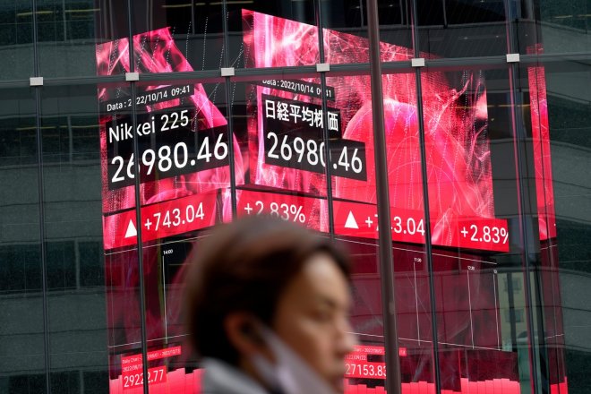Šampiony akciových trhů jsou letos technologické firmy. Japonsko a Německo trhly rekord