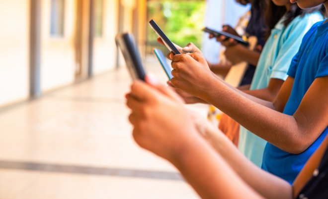 Zákaz sociálních sítí pro děti podle českých vědců neřeší skutečná rizika internetu