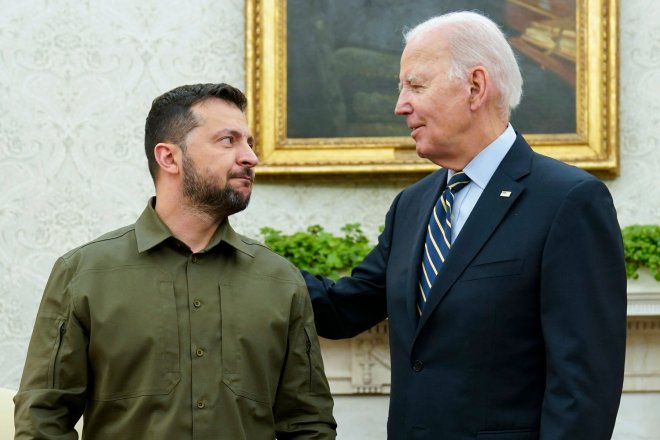 Volodymyr Zelenskyj a Joe Biden