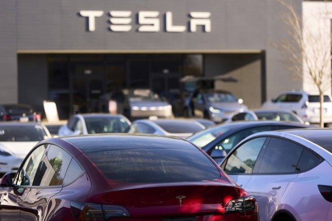 Automobilka Tesla