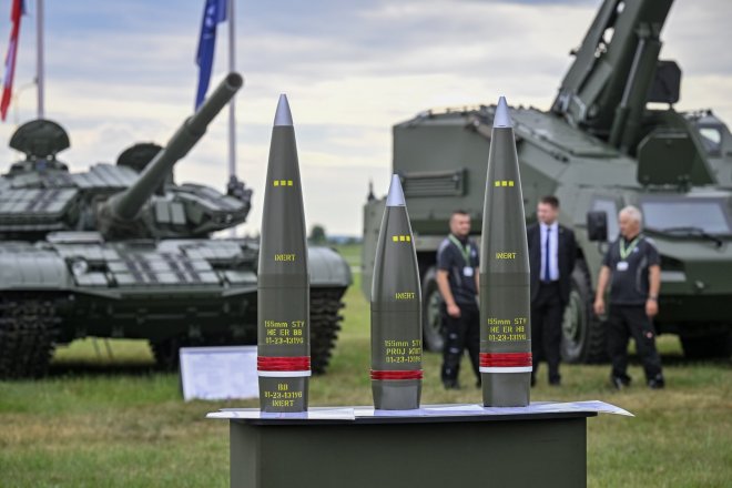 Ukrajina díky Česku získala miliony granátů. Budoucnost iniciativy je však nejistá