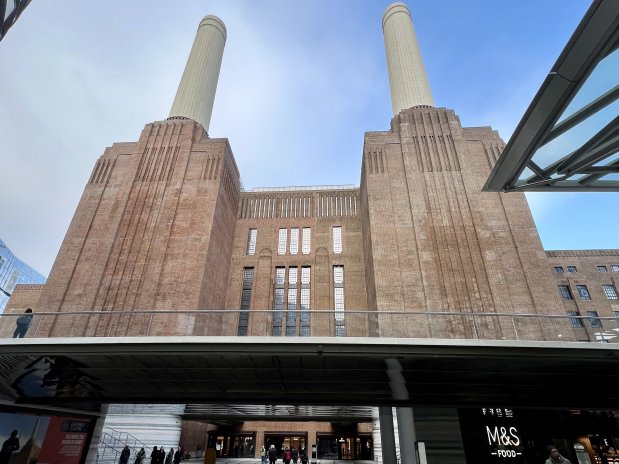 obchodní centrum Battersea, dřívější elektrárna