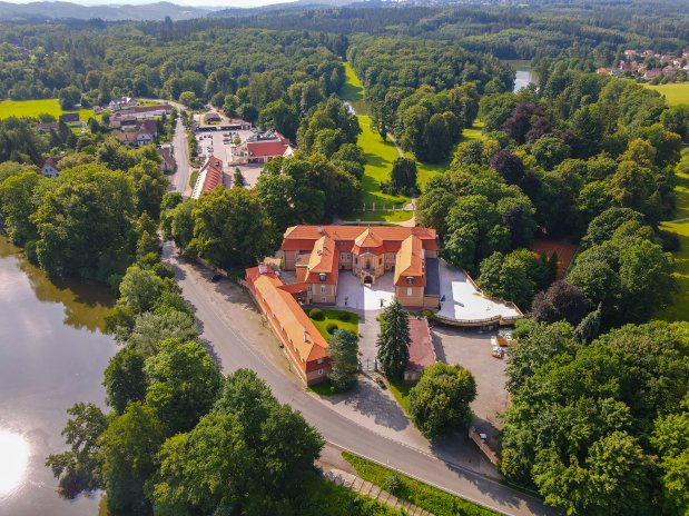 Kauza Štiřín. Dražba barokní památky má být podle starosty Kamenice „cinknutá“