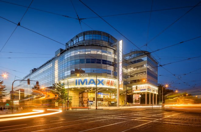 Český realitní trh se zvedl, teď ho brzdí nejistota. Dobré nemovitosti ale dál mizí rychle, říká finanční ředitel Redstone