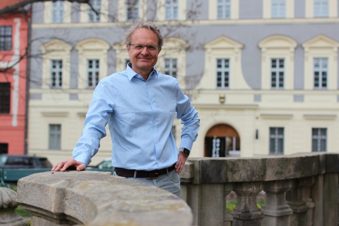 Ekonom Ivan Černohorský v minulosti dlouhá léta působil v bankovním sektoru