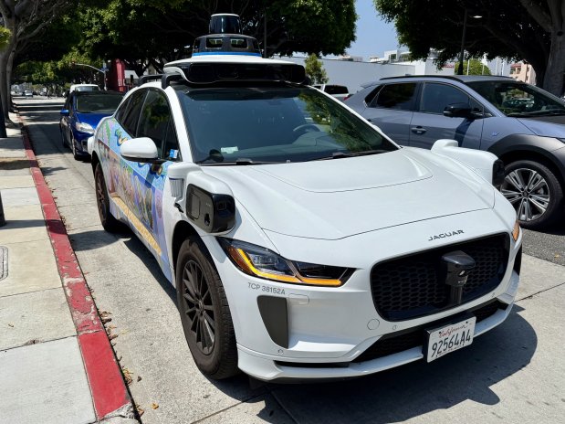 Robotaxi v Los Angeles