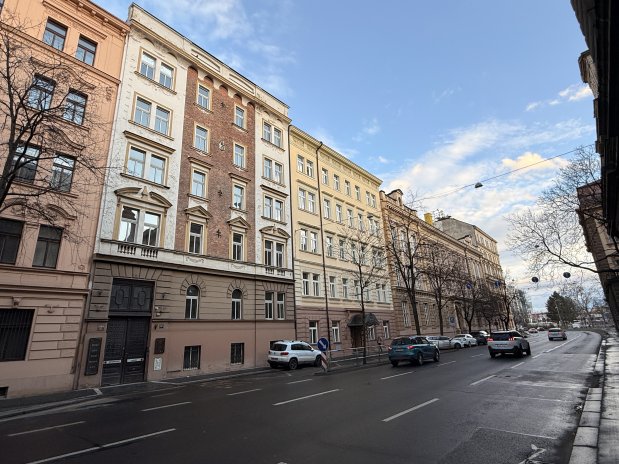 Do portfolia realitního fondu Luxent přibyl činžovní dům v pražské Sokolské ulici.