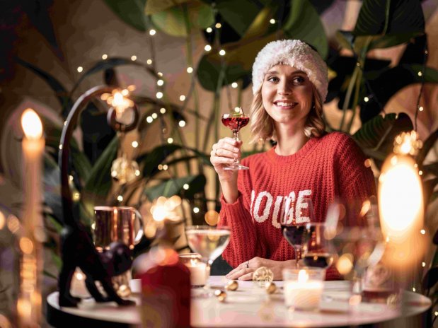 Vánoce a Silvestr v The Monkey Bar Prague: brunch, večeře i tematická party