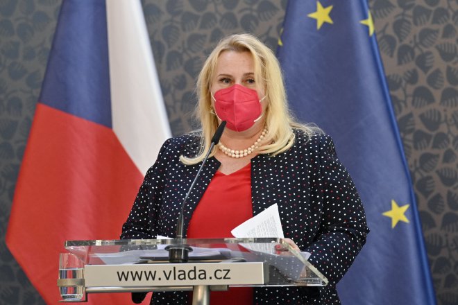 Klára Dostálová, ministryně pro místní rozvoj (ANO)