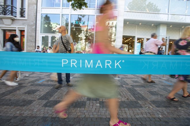 Primark otevřel prodejnu na Václaváku, první v ČR.