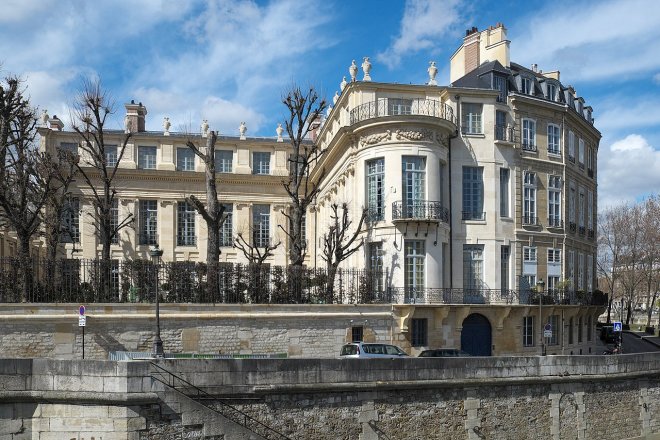 Hotel Lambert v Paříži změnil majitele.