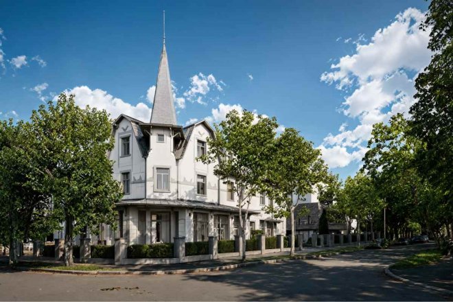 Pražská secesní Villa Voyta získá nový život za 70 milionů. Kupuje ji investor Martin Ladyr
