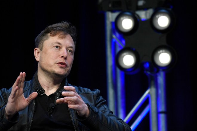 Elon Musk varoval před umělou inteligencí. Ale spustí vlastního chatbota „hledajícího maximální pravdu“