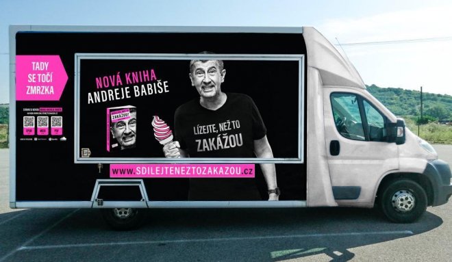 Stánek se zmrzlinou Andreje Babiše