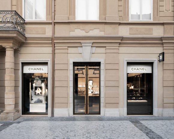 V Savarinu otevřel butik Chanel.