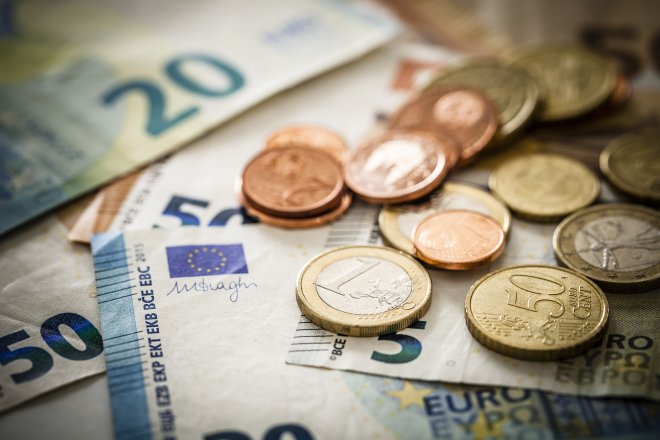 Euro měna