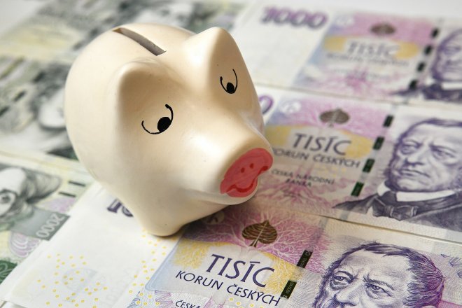 Nejlepší sazba na spořicím účtu bez omezení vkladu stále začíná trojkou