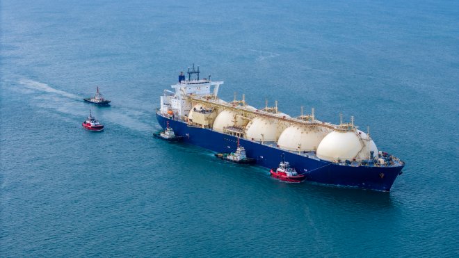 Cena za přepravu LNG na tankeru přes Atlantský oceán je na rekordu