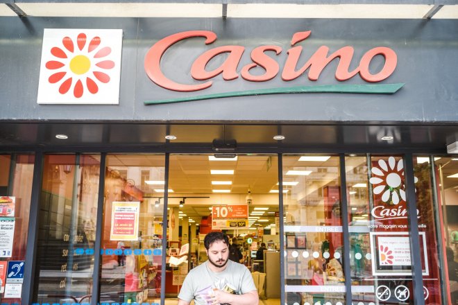 S akciemi Casina se neobchoduje, čeká se ohlášení dohody s Křetínským