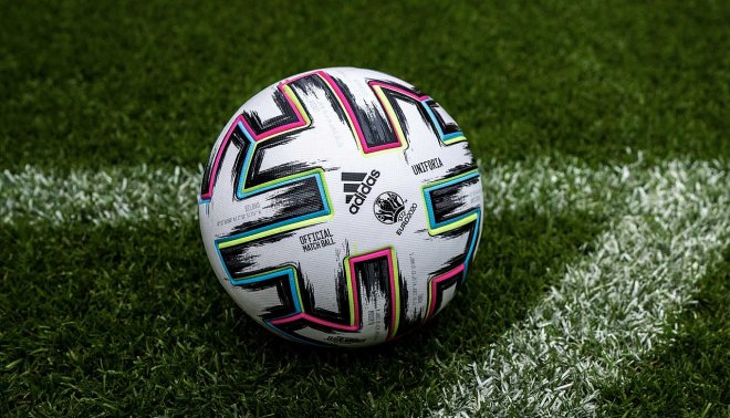Oficiální míč Mistrovství Evropy ve fotbale.