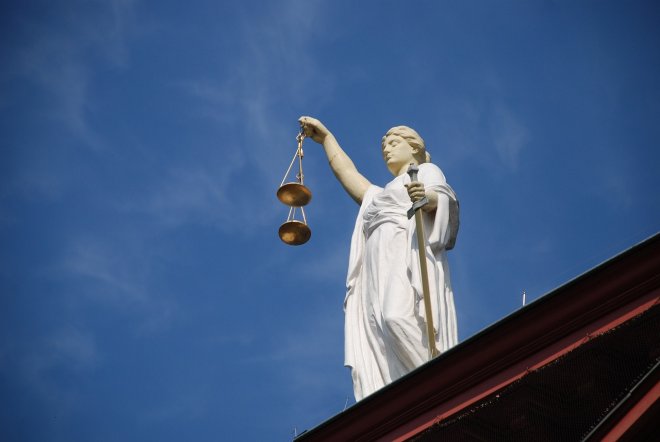 Symbol spravedlnosti a justice