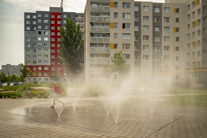 Ceny bytů dál rostou, trh ale drhne. U ležáků kupci srazí cenu až o 15 procent