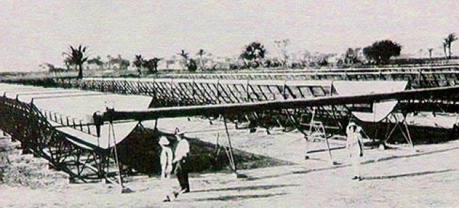 První solární elektrárna na světě od Franka Shumana v egyptském Maadi (dnešní předměstí Káhiry) zbudovaná v roce 1913.