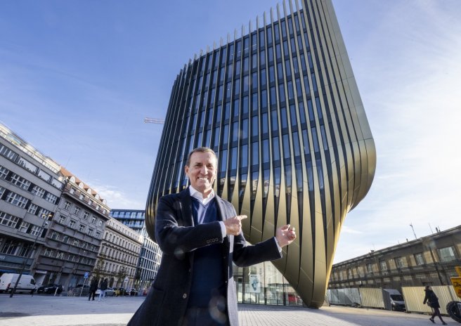 Dospivova Penta má rekordní rok. Miliardový zisk pošle do další expanze