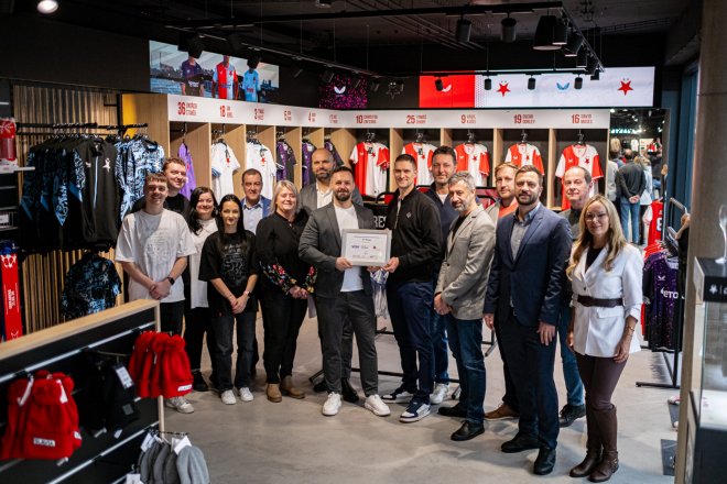 Fanshop SK Slavia Praha získal ocenění Visa Czech Top Shop za listopad