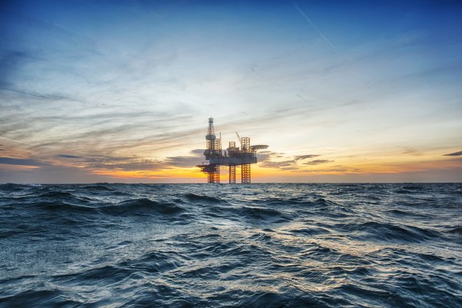 „Drill, baby, drill“ hrozí také Spojenému království. Britové se přou o těžbu ropy a plynu v Severním moři
