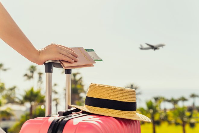 Nemoc, úraz nebo požár v destinaci. Kdy pojišťovna zaplatí zrušenou dovolenou