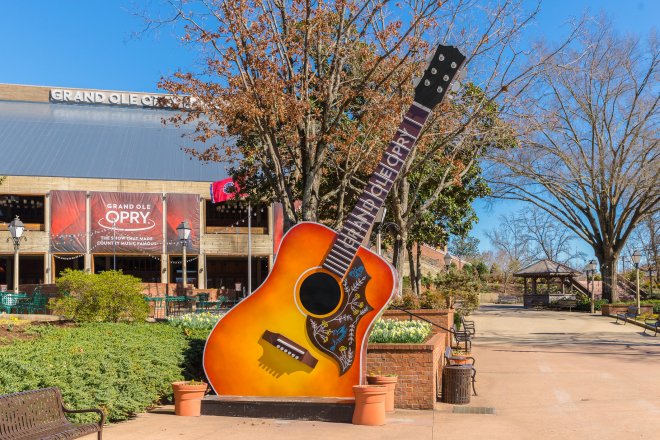 REPORTÁŽ: Nashville. Město, které hraje o duši Ameriky