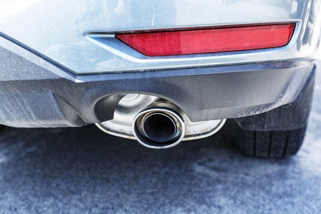 Auto se spalovacím motorem