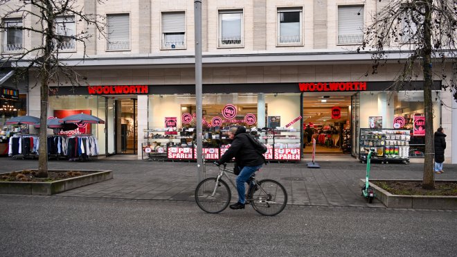Prodejna Woolworth na nákupní ulici v německém Mönchengladbachu