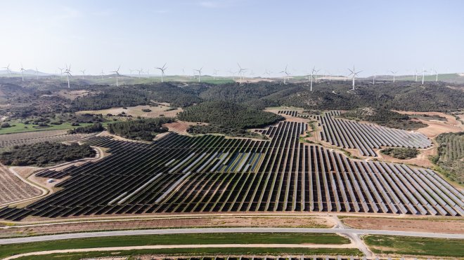 Géniové, nebo snílci? Španělská „zelená“ energetika se stala vzorem i odstrašujícím příkladem