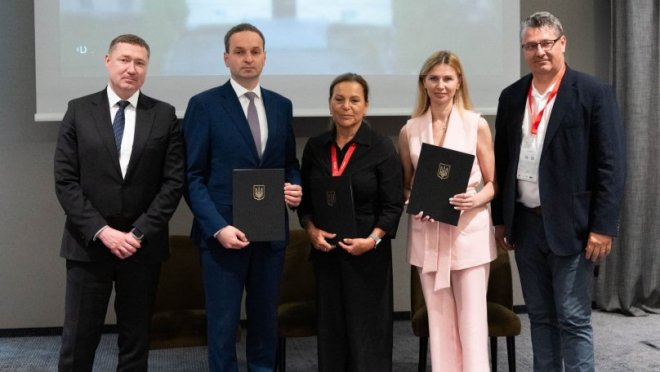 Podpis memoranda budoucí spolupráce na rehabilitačním centru ve Lvově