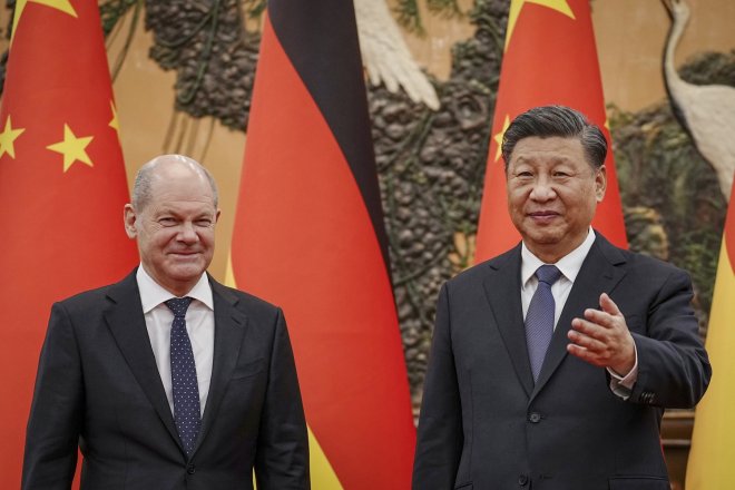 Německo zřejmě upustí od prověřování čínských investic v zemi. Bojí se, že o ně přijde