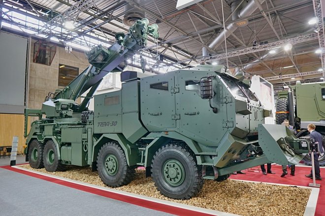 Česká společnost Excalibur Army vyrábí i vyprošťovací a odsunová vozidla Treva 30 (na snímku).