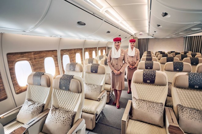 Emirates nasadí modernizovaný Airbus A380 pro 569 cestujících, který nabídne také třídu Premium Economy.
