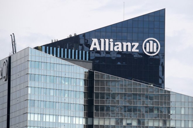 Allianz ruší tisíce pracovních pozic v zákaznické podpoře