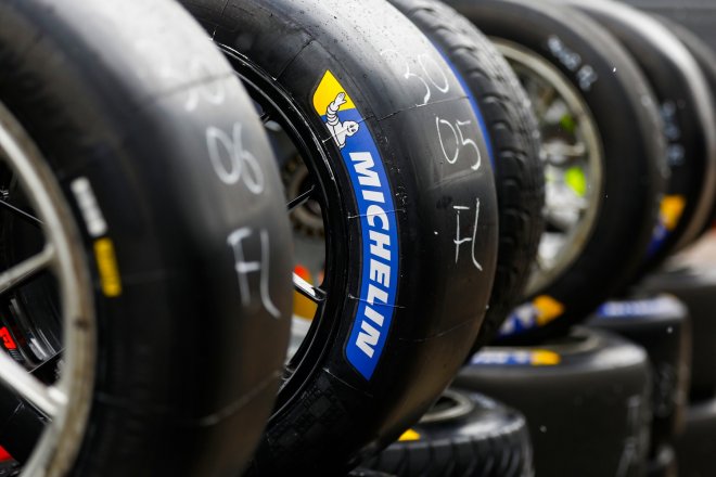 Výrobce pneumatik Michelin se stahuje z ruského trhu.