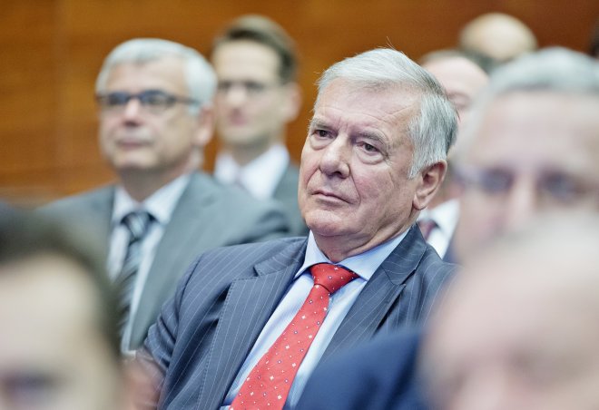 Bývalý předseda představenstva a později člen dozorčí rady Škody Auto a prezidentský kandidát Vratislav Kulhánek