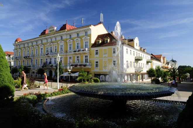 Lázeňský hotel Savoy ve Františkových Lázních