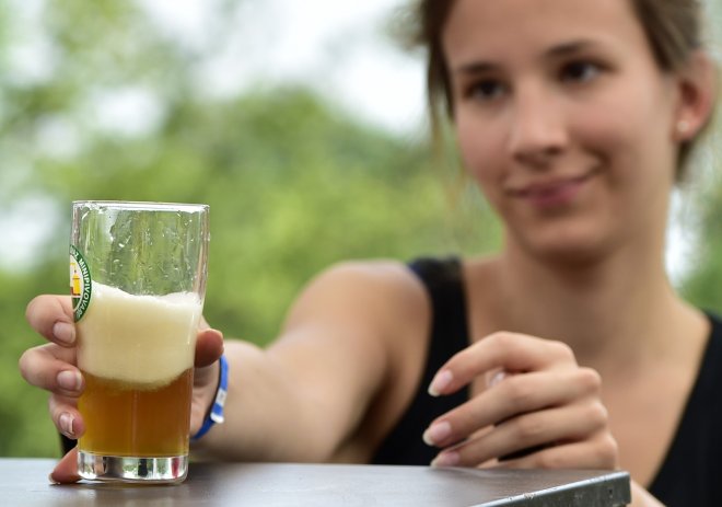 Když národ vyměnil „ještě jedno“ za minerálku