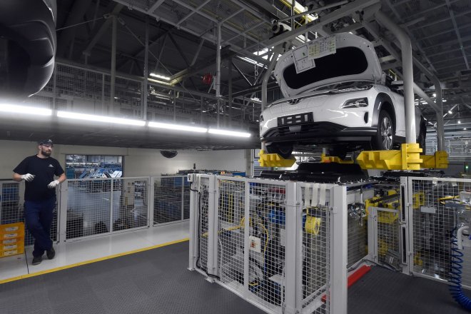 Skupina Hyundai Motor Group investuje do roku 2030 do výroby elektromobilů v Jižní Koreji 24 bilionů wonů (přes 389 miliard korun).