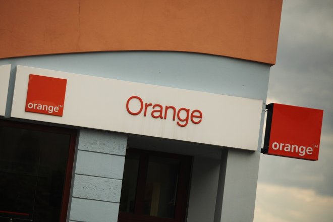 Orange