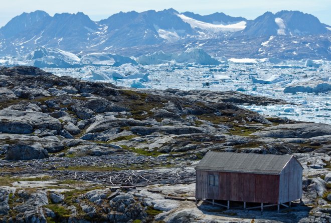 Grónsko taje příliš rychle. Představuje to riziko pro životní prostředí