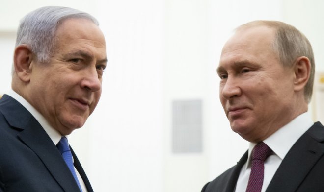 Benjamin Netanjahu a Vladimir Putin