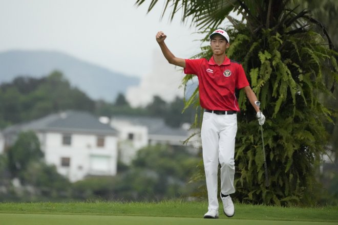 Vietnam sází na golf jako na další motor ekonomiky. Připravuje přes padesát nových hřišť, láká movité turisty a do roku 2030 chce počet areálů více než zdvojnásobit.